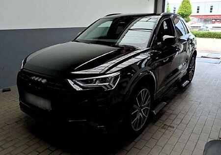 Audi Q3 45 TFSI e S line S tronic Matrix Navi