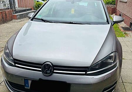 VW Golf Volkswagen 1.2 TSI BlueMotion Technology Comfortline