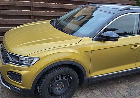VW T-Roc Volkswagen 2.0 TDI SCR DSG Style, AHK, Pano