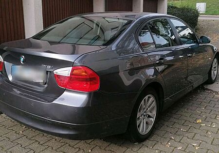 BMW 318i 318