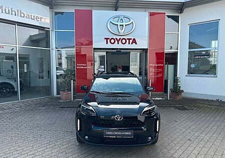 Toyota Yaris Cross Hybrid Teamplayer