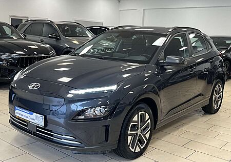 Hyundai Kona Select dig.Cockpit ACC R.Cam SHZ SOH:100%