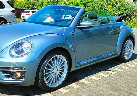 VW Beetle Volkswagen CABRIO 1.4TSI "SOUND" NEUE 19-Z. ALU+ALLW.
