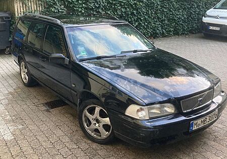 Volvo V70 V70 2.5
