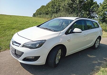 Opel Astra 1.7 CDTI DPF Sports Tourer Style