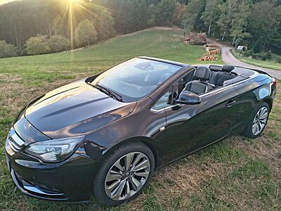Opel Cascada nahezu Vollausstattung