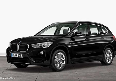 BMW X1 sDrive18i Sport Line Head-Up Pano.Dach Komfortzuga