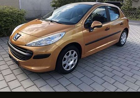 Peugeot 207 75 Filou