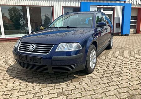 VW Passat Variant Volkswagen Basis