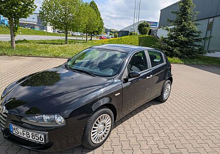 Alfa Romeo 147 1.6 Twin Spark ECO Eleganza