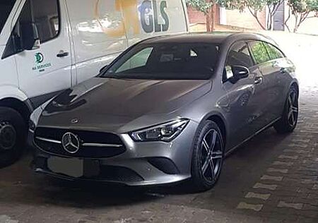 Mercedes-Benz CLA 200 d Shooting Brake 8G-DCT Progressive