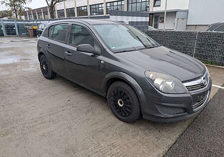 Opel Astra H Lim. Basis Klimaanlage Tüv neu