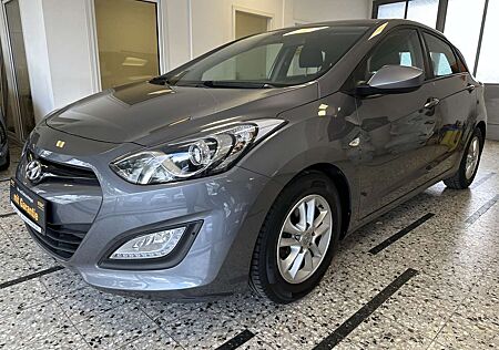Hyundai i30 FIFA World Cup Edition*Klima*Sitzheizung*PDC*