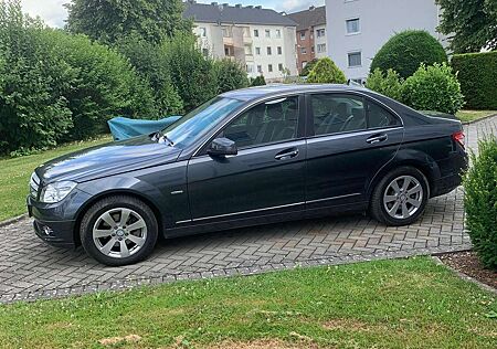Mercedes-Benz C 220 CDI DPF Automatik BlueEFFICIENCY