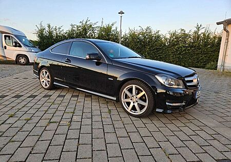 Mercedes-Benz C 180 Coupe BlueEFFICIENCY 7G-TRONIC