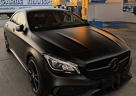 Mercedes-Benz CLA 220 d AMG Sport Coupé Facelift LED