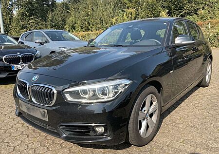 BMW 120 i Sport Line Sportautom *LED* NAVI Prof* 1.HA