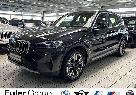 BMW X3 xDrive 30e A DA Laser ParkAss HUD Pano Navi Memory