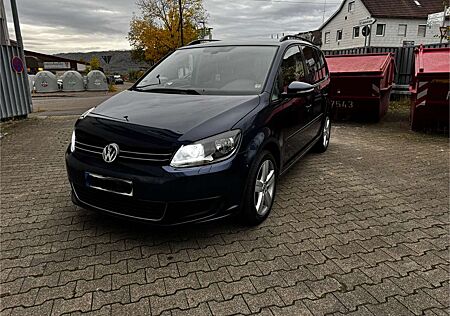 VW Touran Volkswagen Comfortline