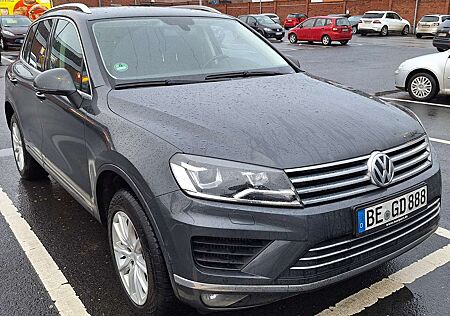 VW Touareg Volkswagen 3.0 V6 TDI SCR Blue Motion DPF Automatik