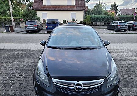 Opel Corsa Color Edition