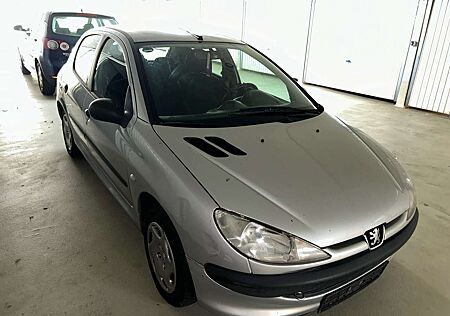 Peugeot 206 75