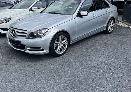 Mercedes-Benz C 180 (BlueEFFICIENCY) 7G-TRONIC Avantgarde