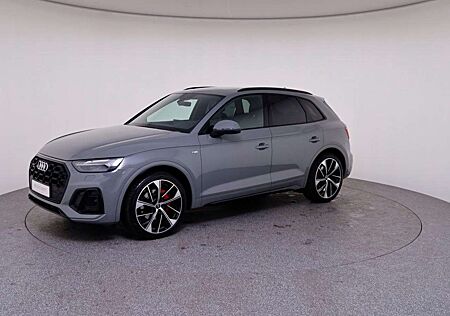 Audi Q5 45TFSi 2x S LINE BLACK ACC/PANO/MATRIX/RAUTE