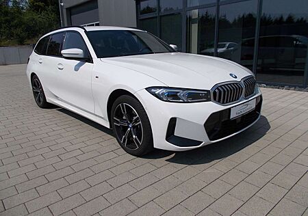 BMW 330 e xDrive M Sport*Head up*Kamera*Innov.Paket*