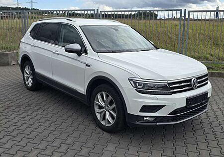 VW Tiguan Allspace Volkswagen 2.0 TDI DSG High.4M NAV 7Si. LED