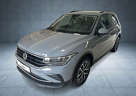 VW Tiguan Volkswagen Life 2.0 TDI DSG Navi LED Anhängevorrichtung