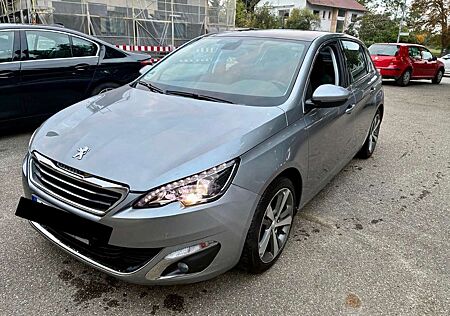 Peugeot 308 Allure 1.6, Alcantara, Panorama, Denon-Sound