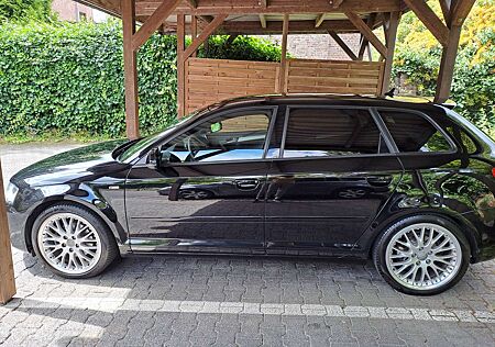Audi A3 1.4 TFSI Sportback S line Sportpaket