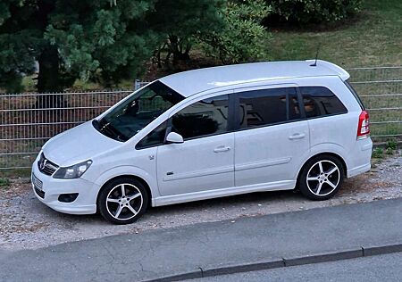 Opel Zafira 1.7 CDTI Sport