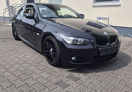 BMW 330i 330 Cabrio Aut.