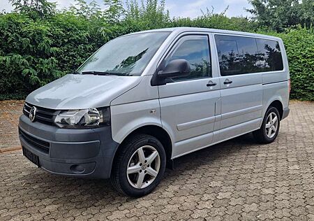 VW T5 Caravelle Volkswagen 4MOTION Trendline