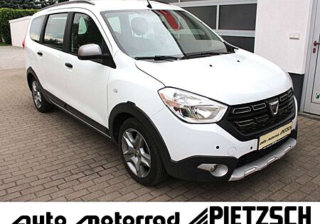 Dacia Lodgy Stepway 1.5 Blue dCi 115 Navi PDC Tempomat