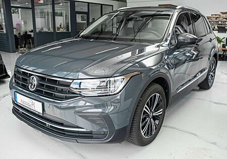 VW Tiguan Volkswagen Active ACC/LED/NAVI/KAMERA/PDC VOLL