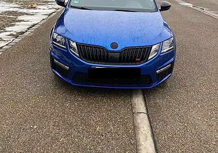 Skoda Octavia Combi 2.0 TDI 4x4 DSG Scout