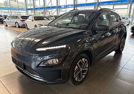 Hyundai Kona Select 2WD*ACC*R-Cam*ACC*Winter-Packet*SHZ*
