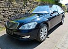 Mercedes-Benz S 500 S -Klasse 4Matic Leder Navi PDC Automatic