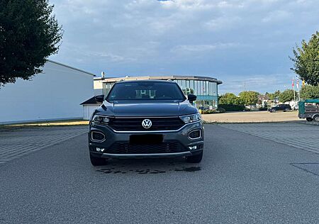VW T-Roc Volkswagen 1.5 TSI ACT OPF Sport