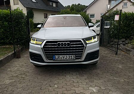 Audi Q7 3.0 TDI quattro tiptronic