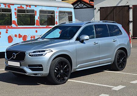 Volvo XC 90 XC90 D5 AWD Geartronic Momentum