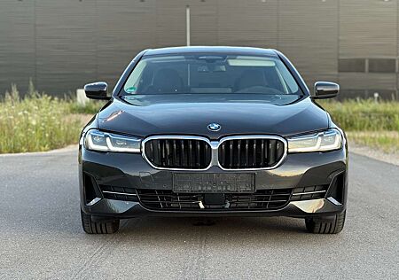 BMW 520 xDrive Laser Keyless HeadUp 4xKlima ACC Hi-Fi
