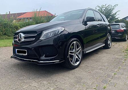 Mercedes-Benz GLE 350 d 4M 9G-TRONIC AMG Line S.-heft bei MB