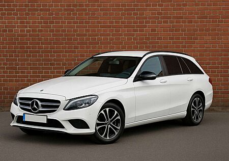Mercedes-Benz C 220 d T 9G-TRONIC Avantgarde Night Paket