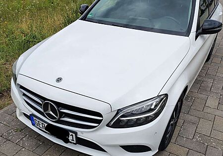 Mercedes-Benz C 220 d T 9G-TRONIC Avantgarde Night Paket