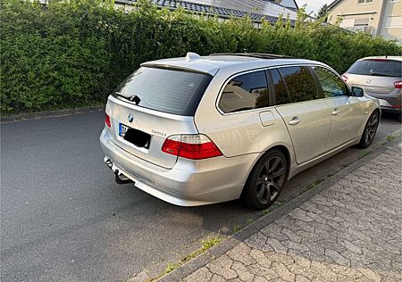 BMW 525i 525