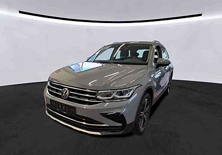 VW Tiguan Volkswagen Elegance 4M. 2.0 TDI"Matrix/AHK/Standhzg"